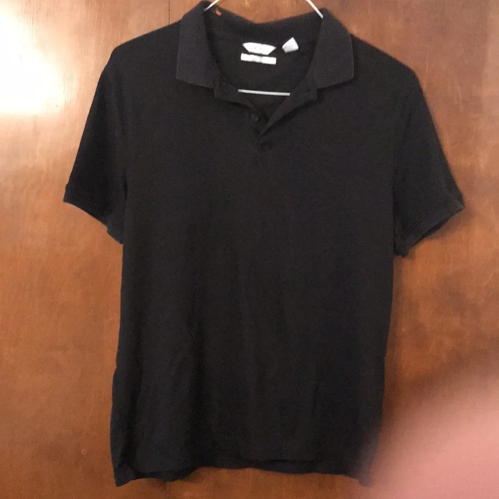 Calvin Klein mens black shirt. - Picture 2 of 15